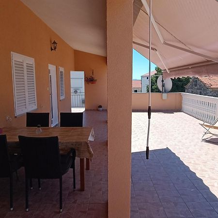 וודיצה Apartmani Sprljan מראה חיצוני תמונה