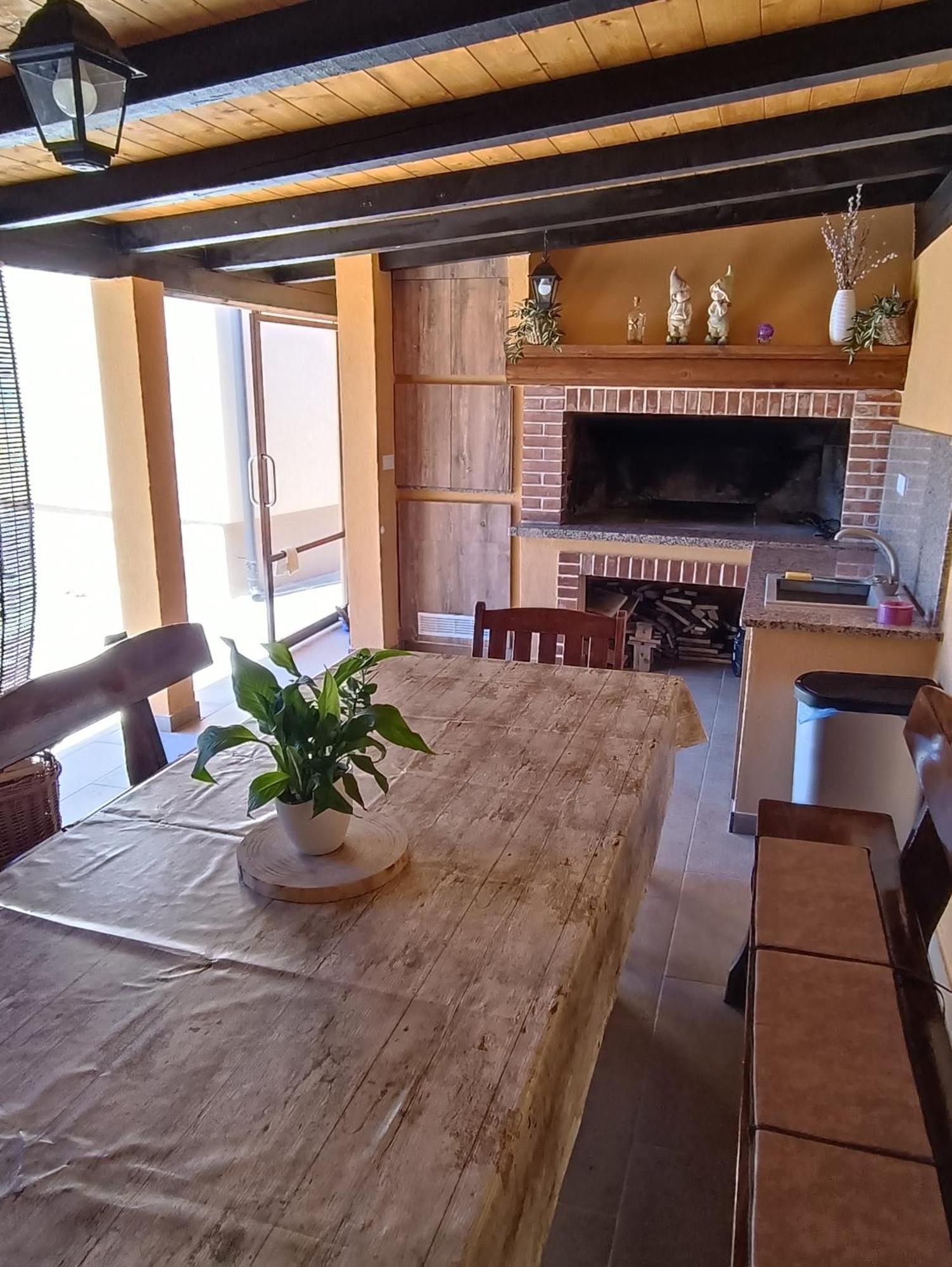 וודיצה Apartmani Sprljan מראה חיצוני תמונה