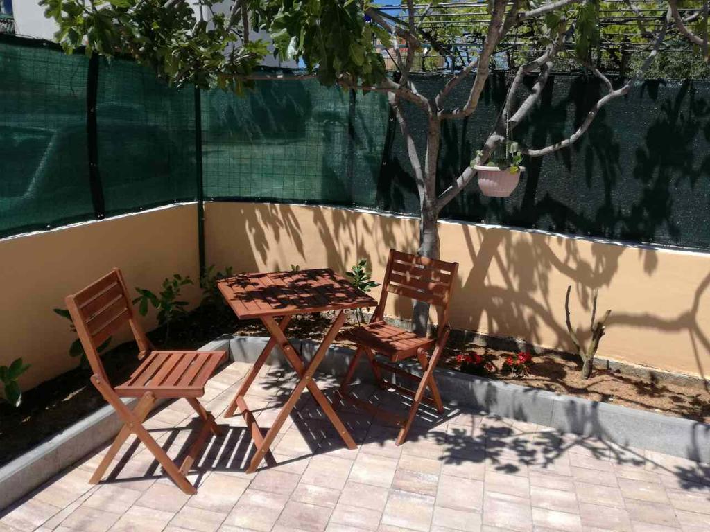 וודיצה Apartmani Sprljan מראה חיצוני תמונה